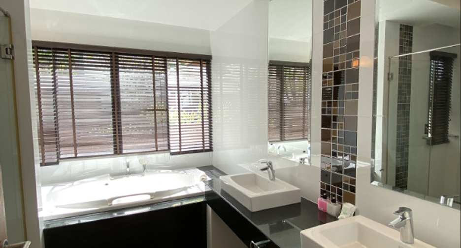 For rent 3 bed villa in Mueang Phuket, Phuket