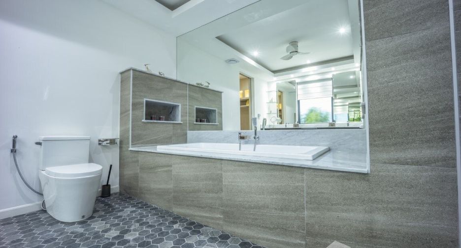 For sale 3 bedrooms villa in Hua Hin, Prachuap Khiri Khan
