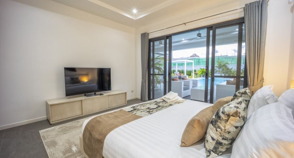 For sale 3 bedrooms villa in Hua Hin, Prachuap Khiri Khan
