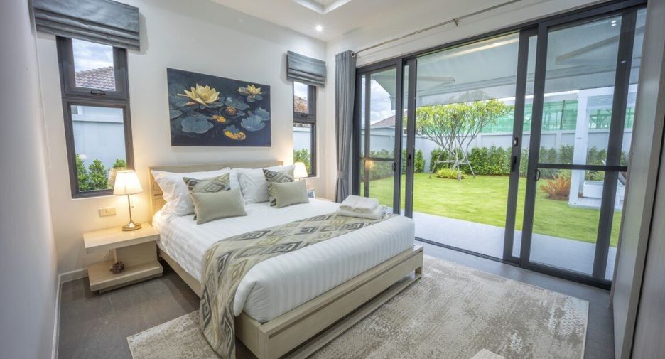 For sale 3 bedrooms villa in Hua Hin, Prachuap Khiri Khan