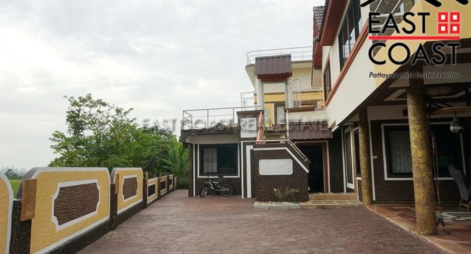 Haus zum Kauf mit 7 Zimmer in Bang Lamung, Chonburi