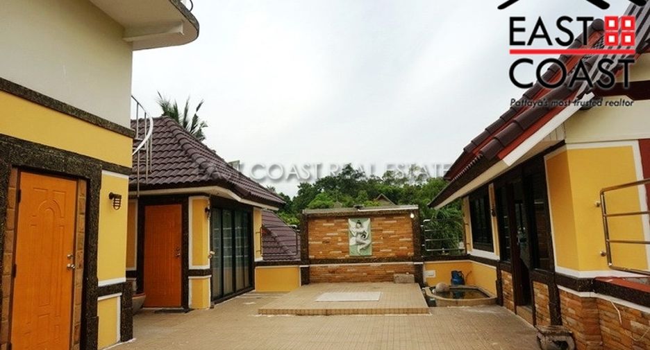 Haus zum Kauf mit 7 Zimmer in Bang Lamung, Chonburi