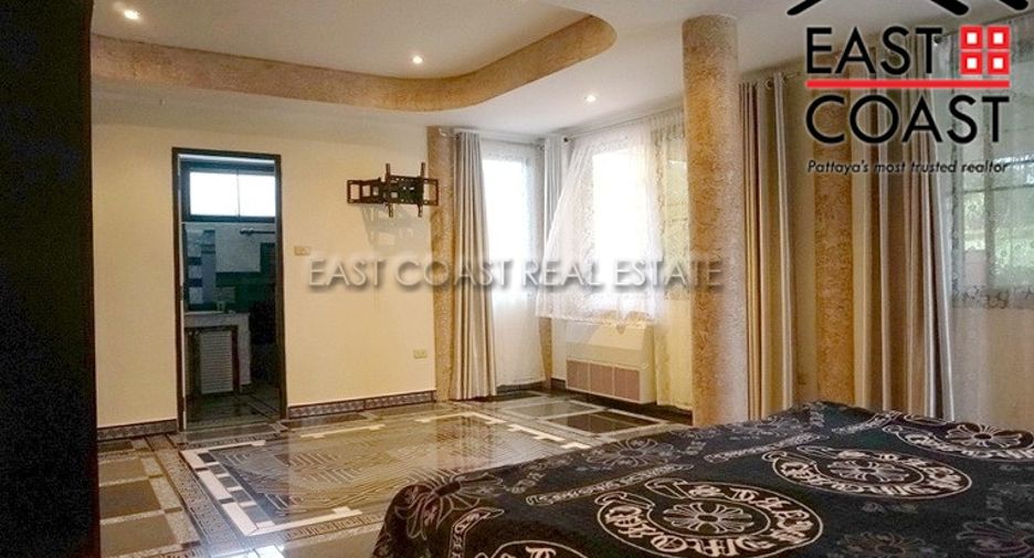 Haus zum Kauf mit 7 Zimmer in Bang Lamung, Chonburi