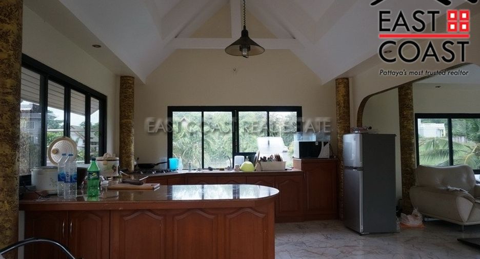 Haus zum Kauf mit 7 Zimmer in Bang Lamung, Chonburi