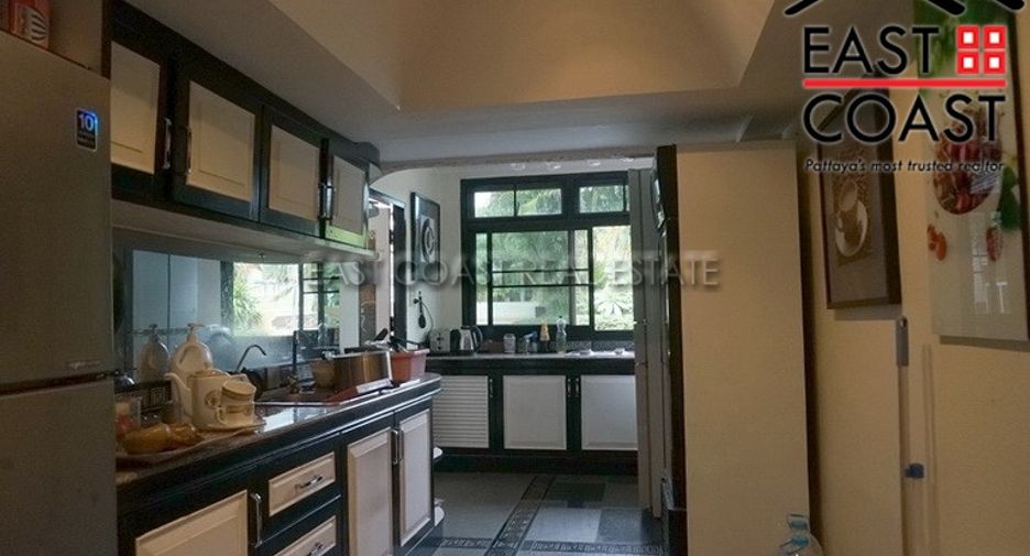 Haus zum Kauf mit 7 Zimmer in Bang Lamung, Chonburi