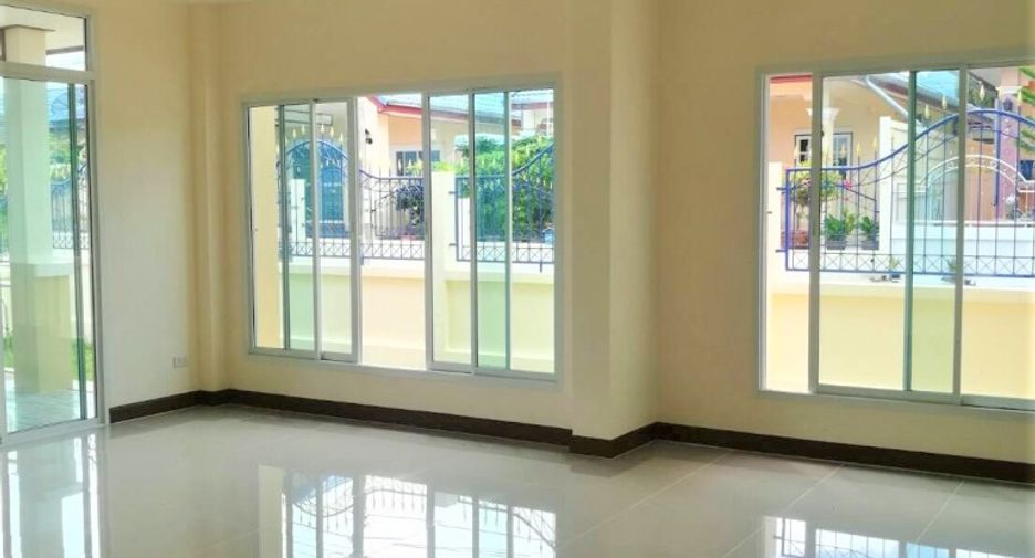 For sale 3 bed house in Sattahip, Chonburi