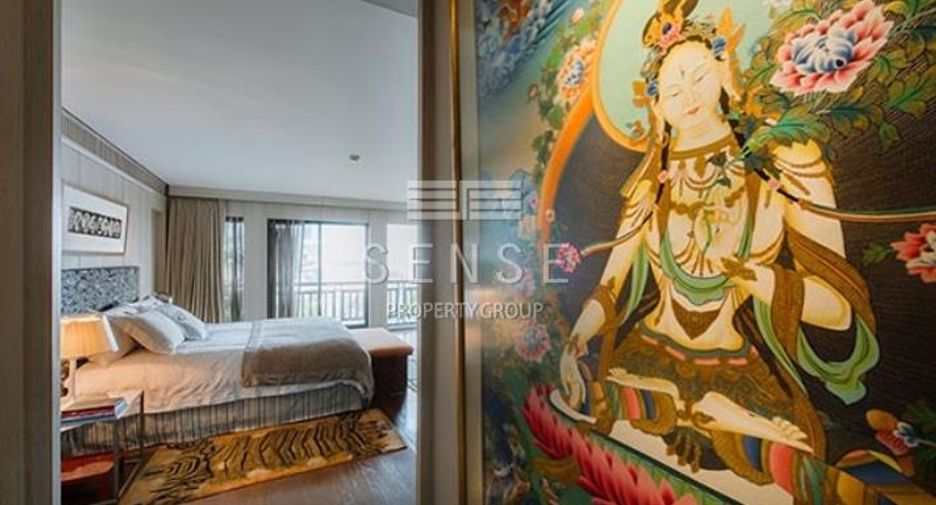 For sale 4 bedrooms condo in Yan Nawa, Bangkok