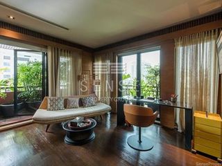For sale 4 bedrooms condo in Yan Nawa, Bangkok