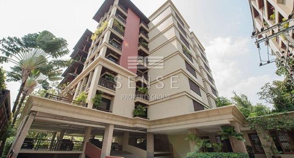 For sale 4 bedrooms condo in Yan Nawa, Bangkok