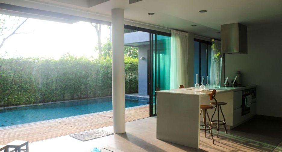 For rent 3 bedrooms villa in Thalang, Phuket