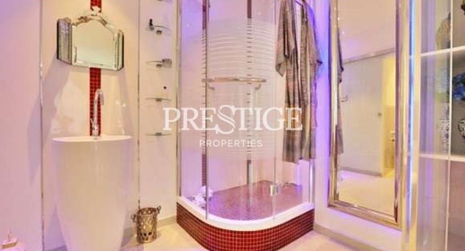 Casa en venta y en alquiler de 9 habitaciones en Bang Lamung, Chonburi
