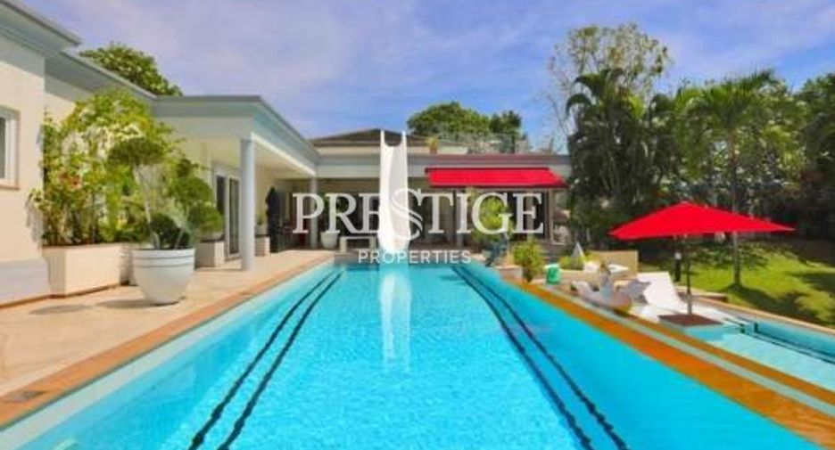 Casa en venta y en alquiler de 9 habitaciones en Bang Lamung, Chonburi