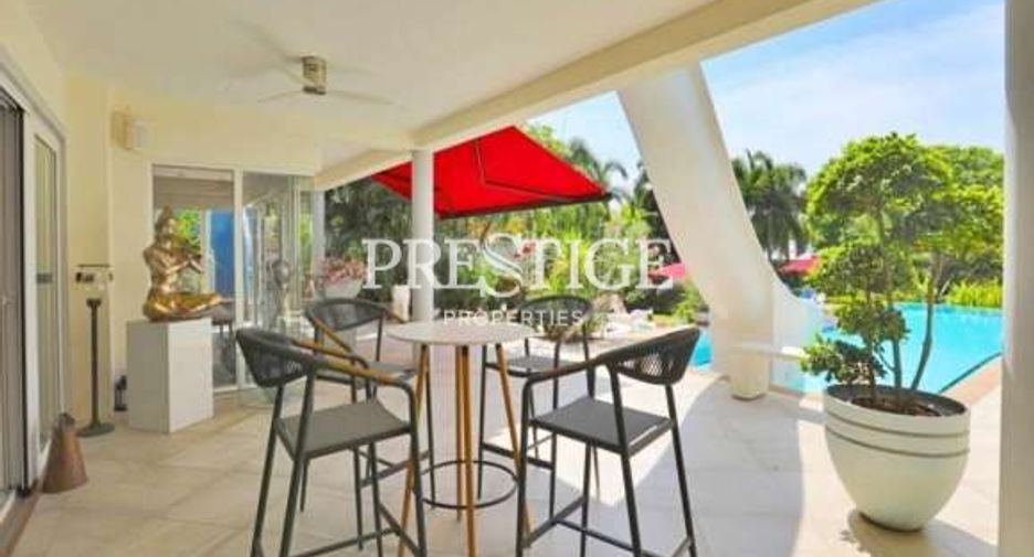 Casa en venta y en alquiler de 9 habitaciones en Bang Lamung, Chonburi