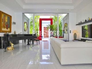 À vendre et à louer 9 chambres maison à Bang Lamung, Chonburi