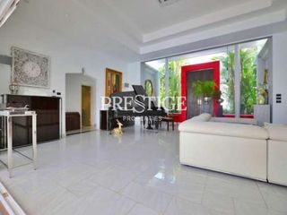 À vendre et à louer 9 chambres maison à Bang Lamung, Chonburi