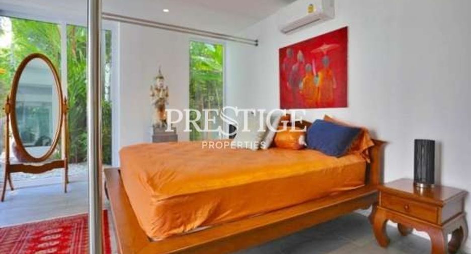 Casa en venta y en alquiler de 9 habitaciones en Bang Lamung, Chonburi