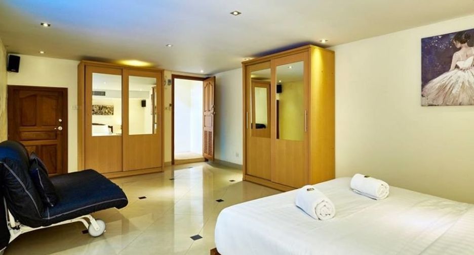 À louer 4 chambres maison à Bang Lamung, Chonburi