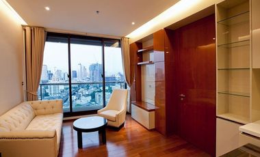 For rent そして for sale 2 Beds condo in Khlong Toei, Bangkok