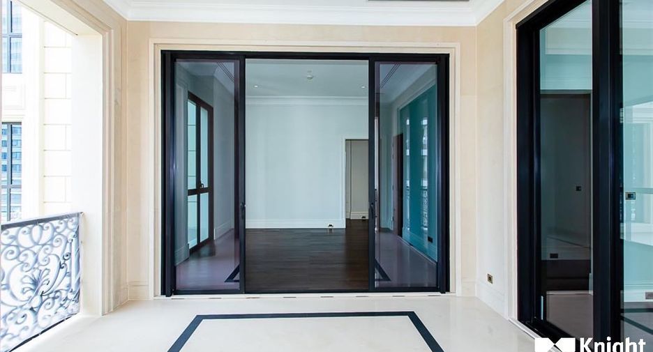 Wohnung zum Kauf mit 3 Zimmer in Pathum Wan, Bangkok