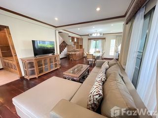 For rent 3 Beds villa in Khlong San, Bangkok