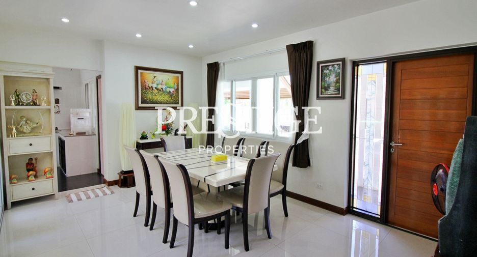 Casa en venta de 3 habitaciones en Bang Lamung, Chonburi