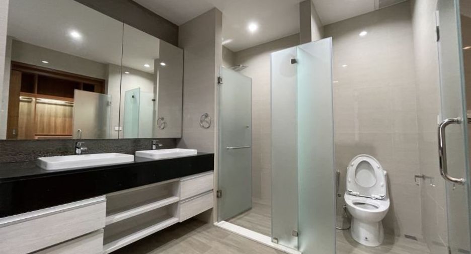 For rent 4 ベッドルーム house in Phra Nakhon, Bangkok