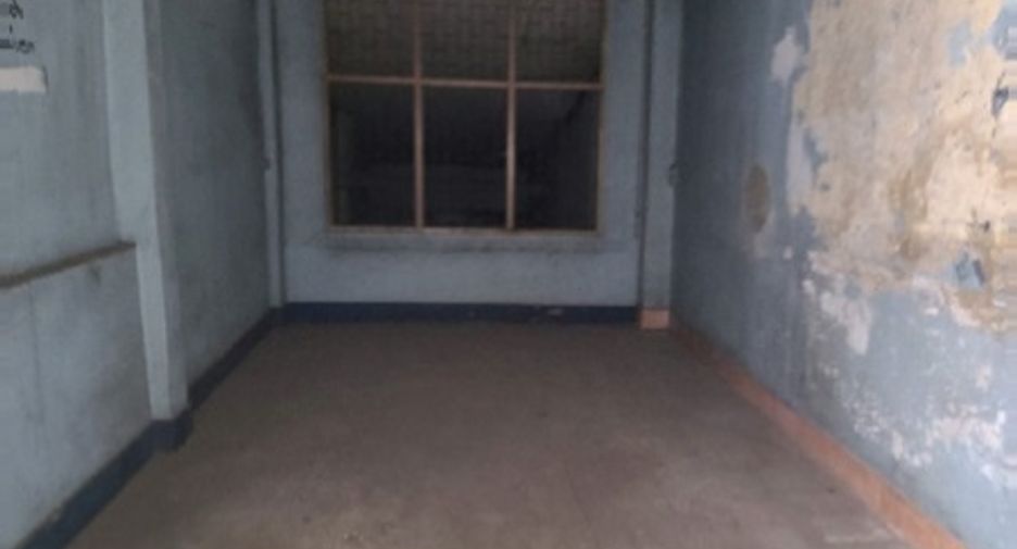 For sale 7 bedrooms retail Space in Samphanthawong, Bangkok