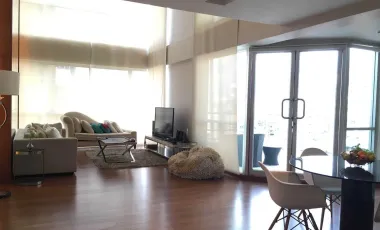 For rent 2 bed condo in Pathum Wan, Bangkok