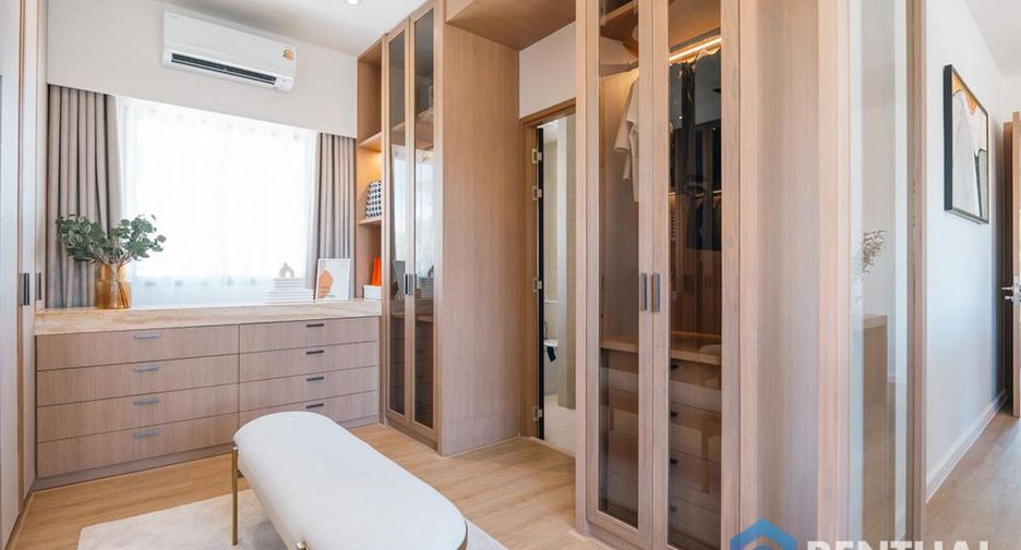 For sale 4 bedrooms house in Bang Lamung, Chonburi