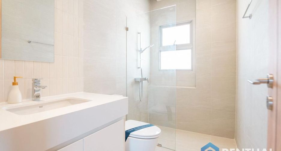For sale 4 bedrooms house in Bang Lamung, Chonburi