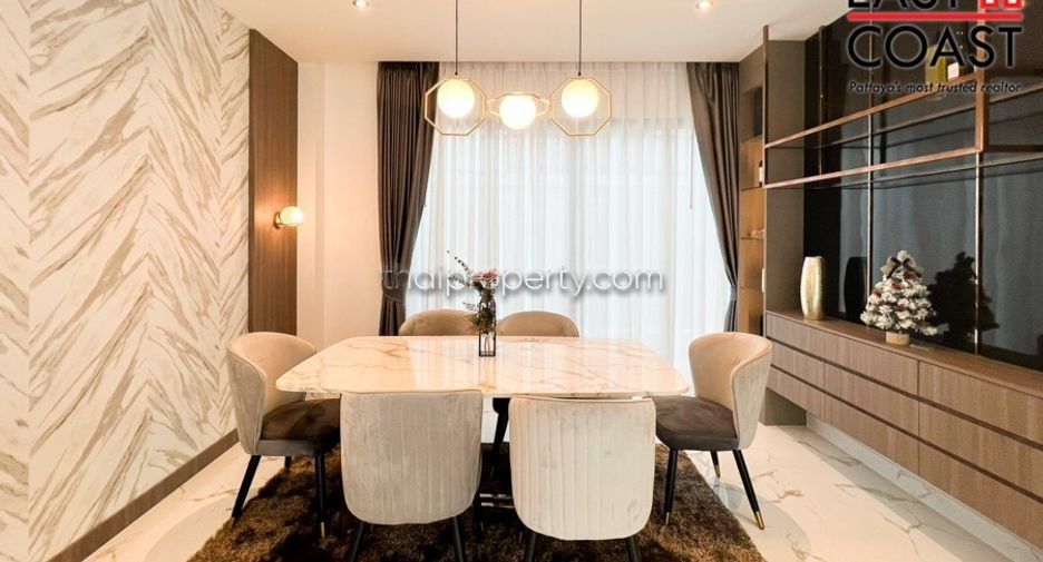 Casa en venta de 5 habitaciones en Bang Lamung, Chonburi