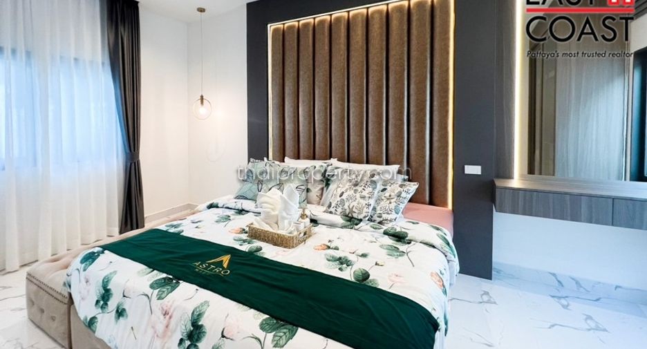 Casa en venta de 5 habitaciones en Bang Lamung, Chonburi