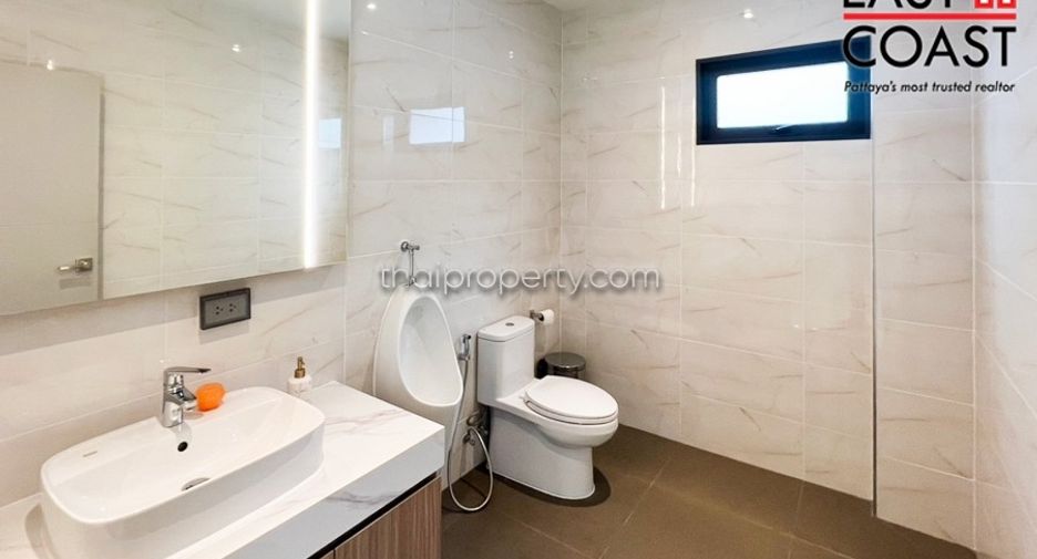 Casa en venta de 5 habitaciones en Bang Lamung, Chonburi