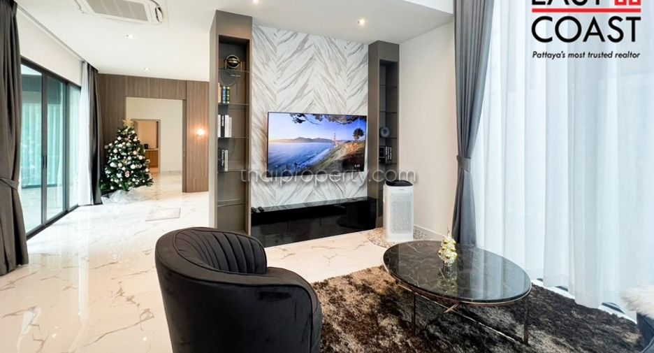 Casa en venta de 5 habitaciones en Bang Lamung, Chonburi