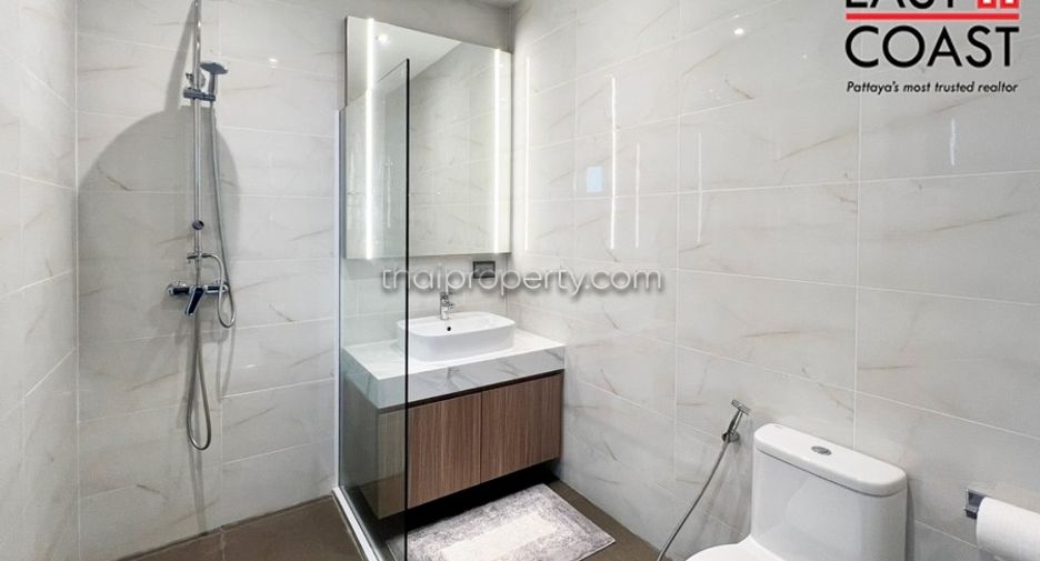 Casa en venta de 5 habitaciones en Bang Lamung, Chonburi