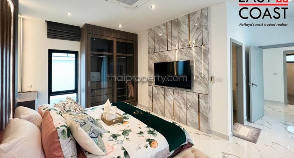 Casa en venta de 5 habitaciones en Bang Lamung, Chonburi