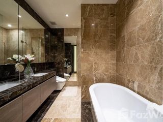 For rent 2 Beds condo in Pathum Wan, Bangkok