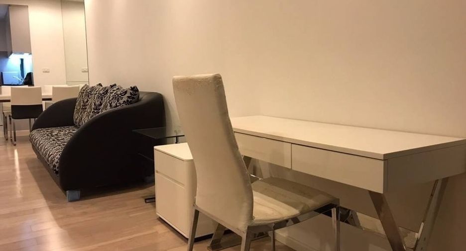 For rent 1 bed condo in Watthana, Bangkok