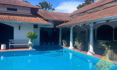 For sale 6 Beds house in Central Pattaya, Pattaya