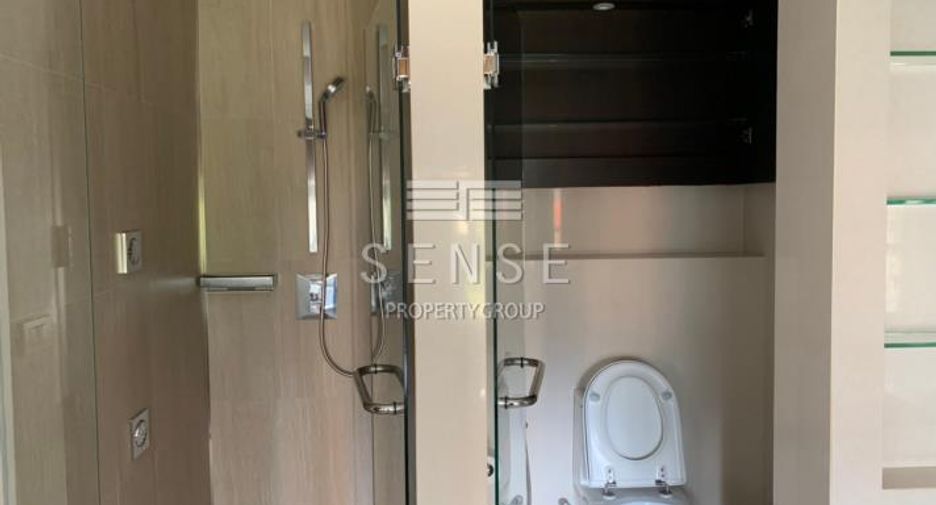 For rent 4 bedrooms condo in Pathum Wan, Bangkok