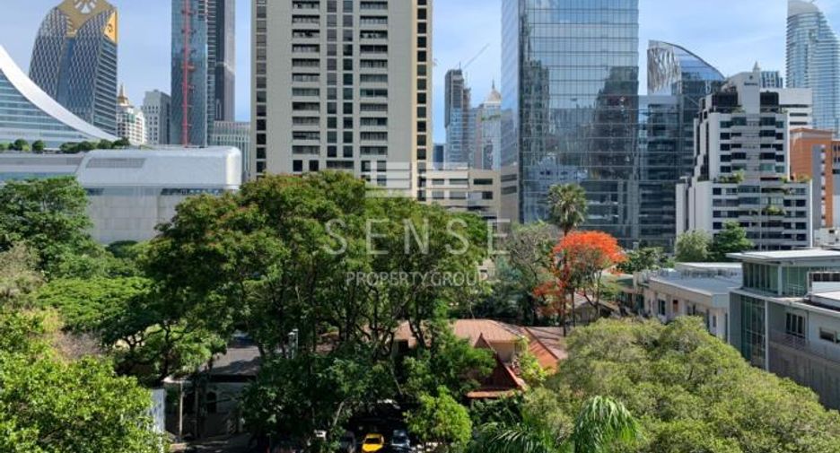 For rent 4 bedrooms condo in Pathum Wan, Bangkok