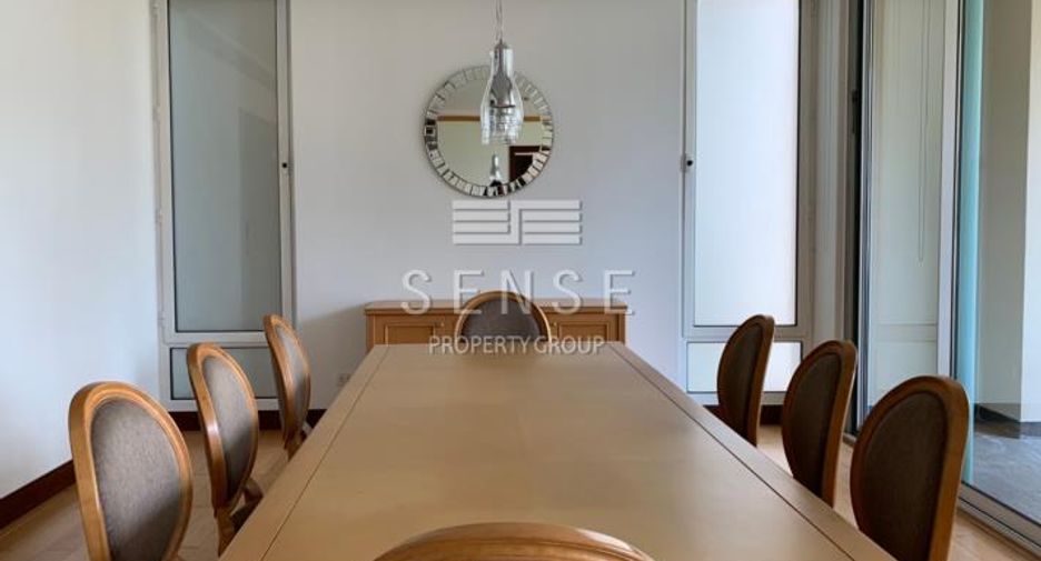 For rent 4 bedrooms condo in Pathum Wan, Bangkok