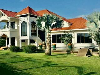 For sale 5 bed house in Sattahip, Chonburi