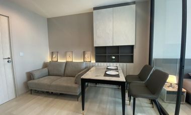 For rent 1 bed condo in Pathum Wan, Bangkok