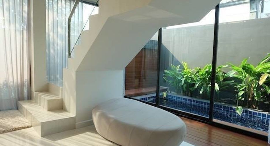 For rent and for sale 3 bedrooms condo in Watthana, Bangkok