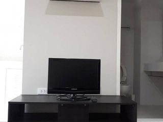 For rent 1 bed condo in Huai Khwang, Bangkok