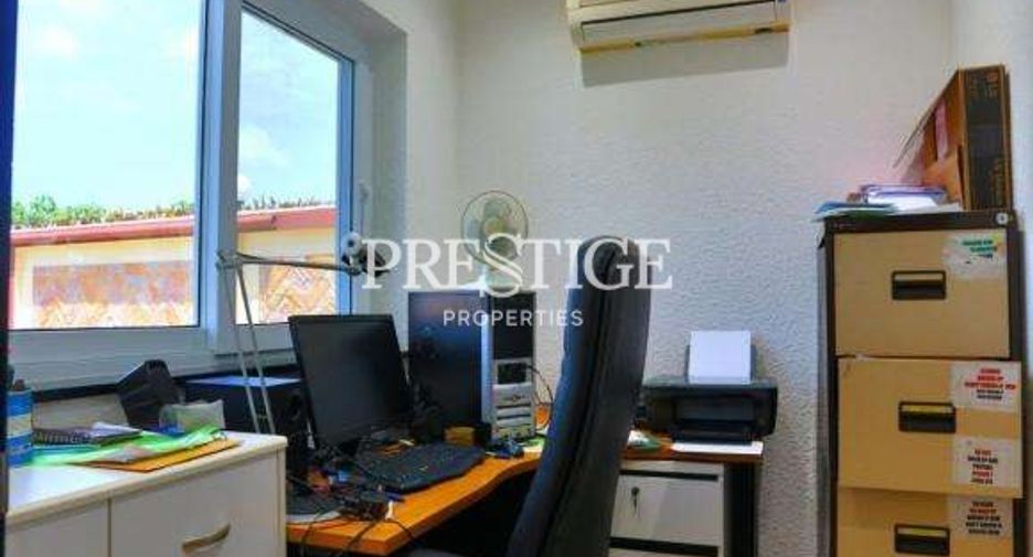 For sale 4 bedrooms house in Bang Lamung, Chonburi