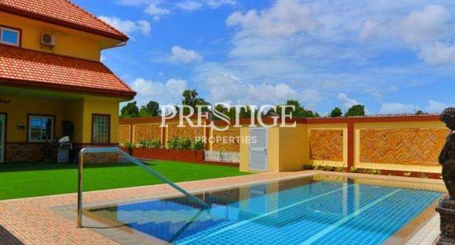 For sale 4 bedrooms house in Bang Lamung, Chonburi