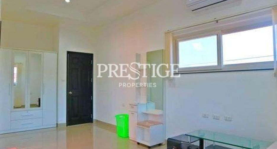 For sale 4 bedrooms house in Bang Lamung, Chonburi