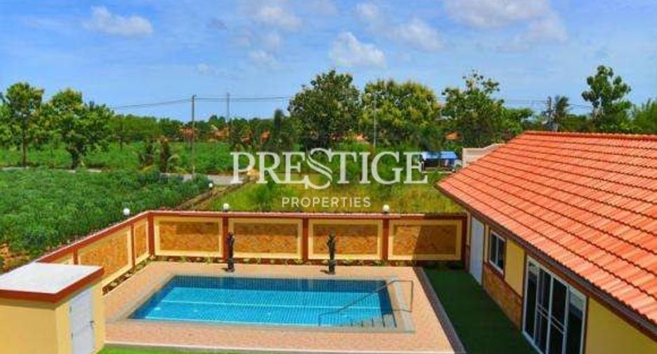 For sale 4 bedrooms house in Bang Lamung, Chonburi